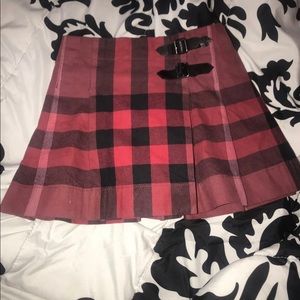 Burberry skirt